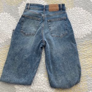 NWT H&M mom jeans!